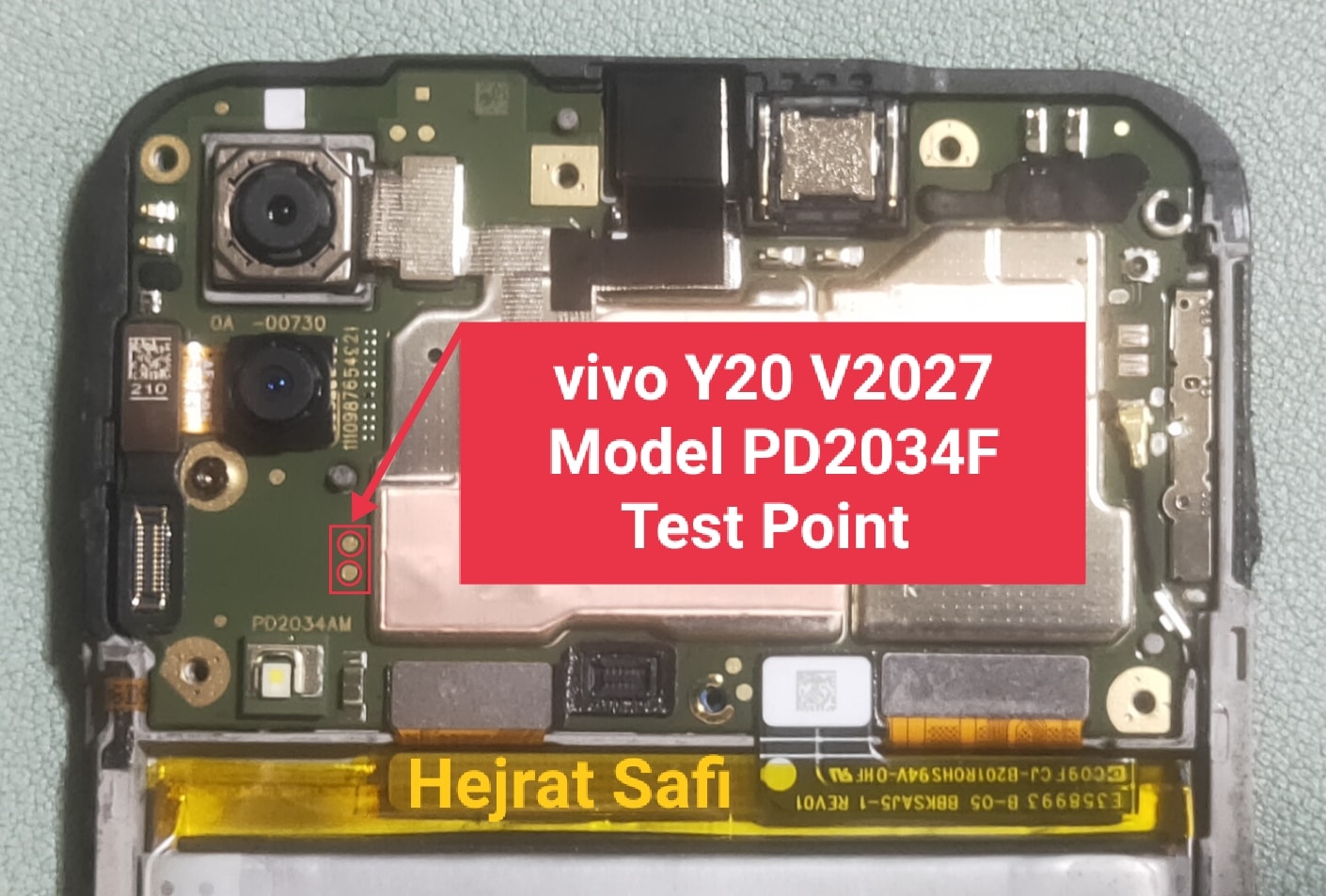 A clear test point diagram for the Vivo Y20 V2027 / V2029 motherboard showing the exact two points to short for EDL mode
